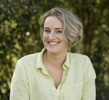 Annelies Smale